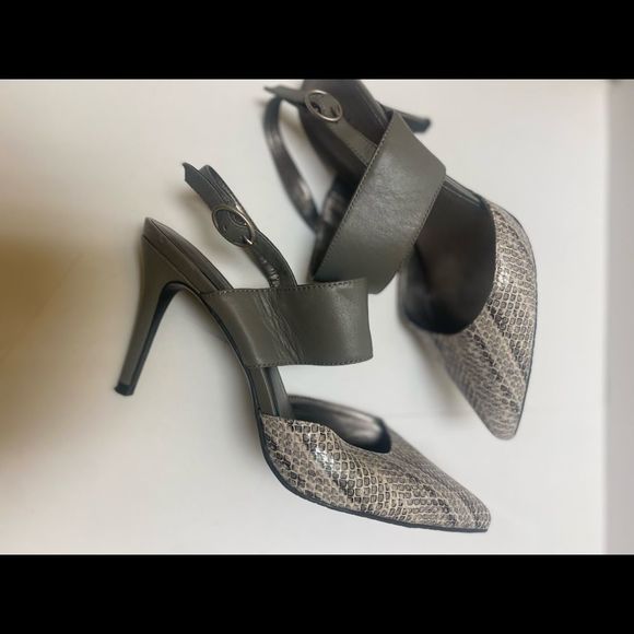 Violet Red Swing Back - Picture 6 of 11